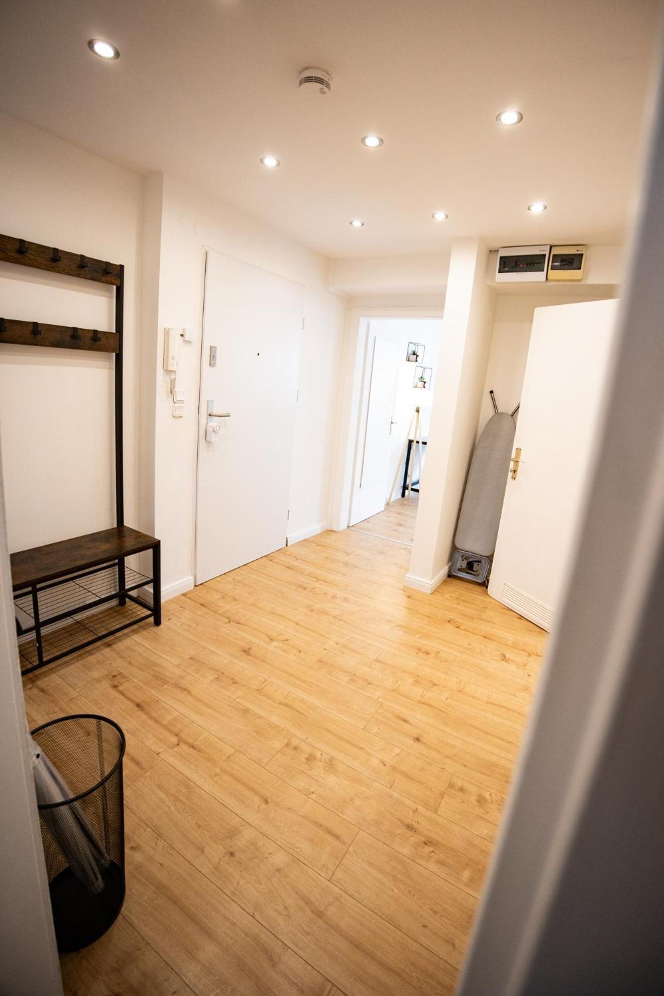 Me Living Bad Pyrmont Innenstadt 10 Meter Balkon Exterior photo