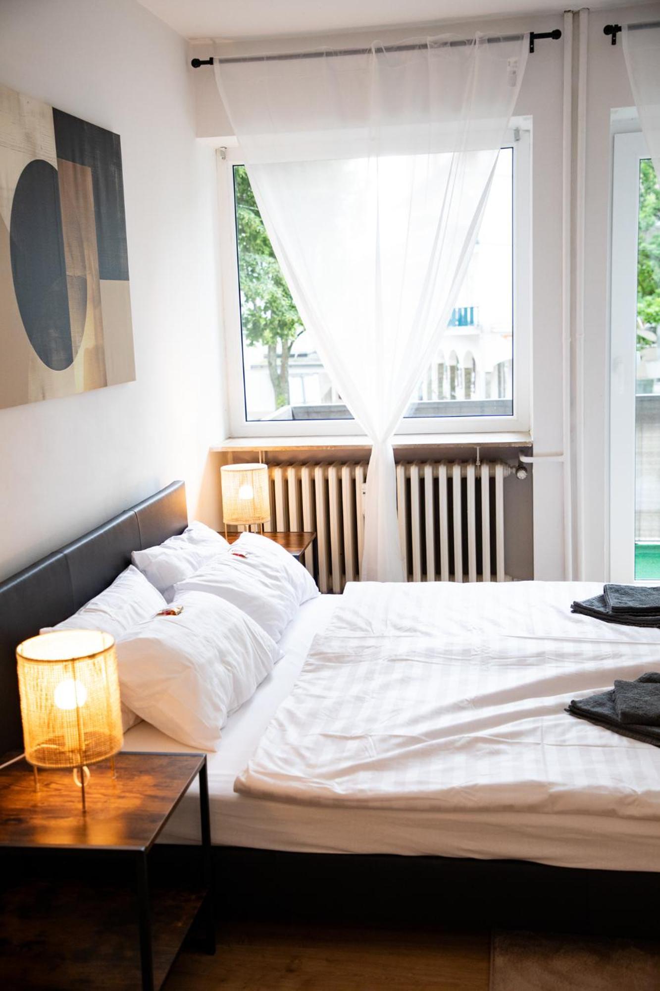 Me Living Bad Pyrmont Innenstadt 10 Meter Balkon Exterior photo